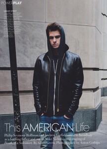 Corbijn_US_Vogue_March_2012_01.thumb.jpg.c16b3a9faa2e8913a4949c8a1a07868c.jpg