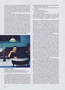 Corbijn_US_Vogue_May_2011_05.thumb.jpg.dcb110074cb38502d5b96b8d12f5dc73.jpg