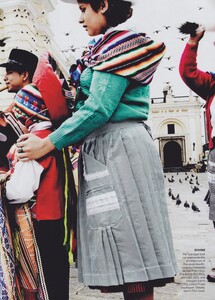 Dorado_Testino_US_Vogue_September_2012_08.thumb.jpg.ae28b4ab6f63c08547b160cc05bc5997.jpg