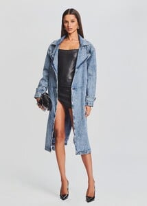 Ecommerce_Crop-23-09-21_DAKOTAJACKET-ALANI_1893_ECOMM.jpeg