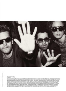 Factor_Lindbergh_US_Vogue_November_2012_08.thumb.jpg.3bfb6542037e079a529fe2ad39a0b082.jpg