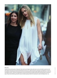 Factor_Lindbergh_US_Vogue_November_2012_09.thumb.jpg.7d0a4765c4f037e4eff20f2995d26733.jpg