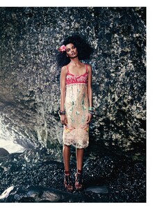 Flower_Girls_10.thumb.jpg.4eba3487a8025182687af1aed93cc16f.jpg