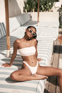 GLEN-KROHN-INTERNATIONAL-FASHION-SWIM-PHOTOGRAPHER-BALI-MGS-Campaign_Nathalya-Cabral-007.thumb.jpg.80f644d8663d72ec8fbe8d7aed872dd7.jpg