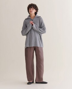 GREY_OPEN_KNIT_ZIP_2_68c583c1-b542-4296-a6cb-d8eb9ae2a767.thumb.jpg.b88c4cec43b9dffa3b68164661edb476.jpg