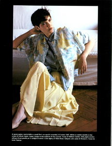 Grignaschi_Vogue_Italia_April_02_1985_13.thumb.png.57b447bcbe3e0ef29b59c7d7040f2ffe.png