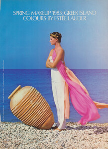 HarrodsUKSS83_004.thumb.jpg.83dca7bb2452e0c9bdbefad370e164e5.jpg