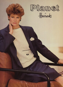 HarrodsUKSS83_005.thumb.jpg.6cfb7c50e75cf9d6f64a5ae0a3bd689b.jpg