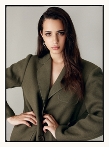 IMAN_PEREZ_2.thumb.png.feceb7318c980d7a4f919c933ae590f9.png