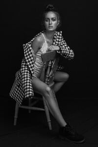 Josephine-Broome-x-Brian-Rolfe-29.thumb.jpg.4b5705116aec4a9aeba51f61708cc068.jpg