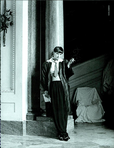 Lindbergh_Vogue_Italia_February_02_1985_10.thumb.png.ee0b00afe77121f35ee6e6233acd5964.png