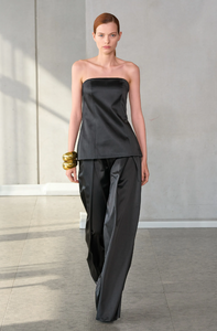Louise Robert Carolina Herrera Spring 2024 RTW NYFW 1.png