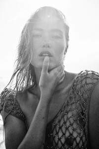 MARLEYMagazine_EmmanuelGrignon_Oceane_Oceanic_BD-DSC_9605-1800.thumb.jpg.134c464717a4abbfca24a044b20cde3b.jpg