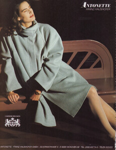 MadameDe0988_142.thumb.jpg.b5d676c63c20b47fd8c5b0c1c9ffba0b.jpg