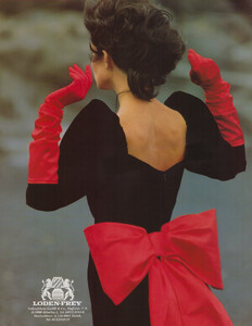 MadameDe1088_070.thumb.jpg.ca6b5e52e3600118644a8bd495b01c56.jpg
