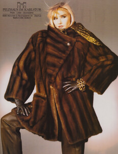 MadameDe1188_040.thumb.jpg.6920e7cd55cc1b048ae0c10cf4643962.jpg
