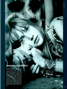 Meisel_Vogue_Italia_April_1985_01_04.thumb.png.4457e4b88455df7f860770bfd20b3951.png