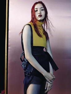 Natalie-Westling-by-Craig-McDean-for-Vogue-Italia-08.thumb.jpg.b8da93d3de3702446d7c58ce69dd9b93.jpg