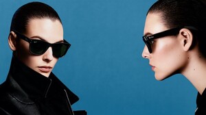 Ray-Ban-Reverse-Wayfarer-2023-Collection.thumb.jpg.0270b3ed6fe36913a902943fc66e1338.jpg