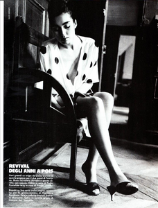 Seidner_Vogue_Italia_April_1985_01_09.thumb.png.56ce0ff19fa194cb8fc8e27a251200e7.png
