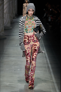 Sofia Steinberg Etro Spring 2024 RTW MFW 1.png