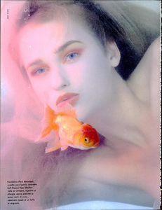 Stern_Vogue_Italia_February_1985_02_01.thumb.png.62c2cdafe61c003d983aba9a1d26446f.png