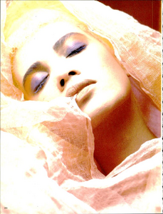 Vallhonrat_Vogue_Italia_April_1985_01_05.thumb.png.f75423be6c10d2eda4b71f50cba10daa.png