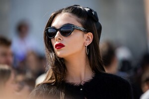 ZeonDownloader-1702803190.thumb.jpg.f3acf7094dcc62d9d17fc1d48b42b1a8.jpg
