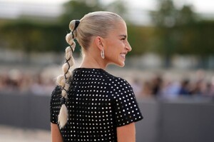 caroline-daur-at-christian-dior-spring-summer-2024-fashion-show-in-paris-09-26-2023-8.jpg