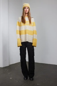 di_vsn_stripeknit_yellow_3.jpg