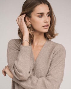 dulongfinejewelry_326709470_492383063045977_7606260353865033370_n.jpg