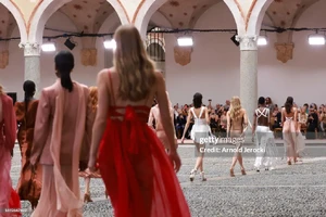 gettyimages-1692647422-1024x1024.thumb.webp.9e3ae7c7aae48231a919545b87781ff9.webp