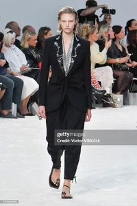 gettyimages-1705854490-1024x1024.thumb.webp.a45cb3fc668249e66f30b30aca54ed02.webp