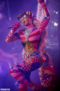 hq021.jpg