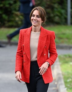 kate-middleton-at-portage-session-for-her-shaping-us-campaign-09-27-2023-3.jpg