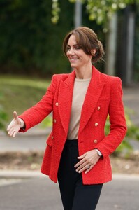 kate-middleton-at-portage-session-for-her-shaping-us-campaign-09-27-2023-4.jpg