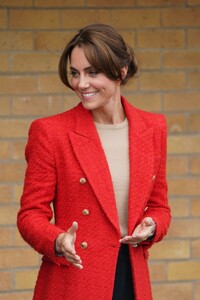 kate-middleton-at-portage-session-for-her-shaping-us-campaign-09-27-2023-6.jpg