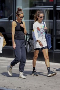 katie-holmes-out-with-a-friend-in-new-york-08-14-2023-9.jpg