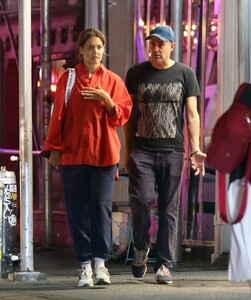 katie-holmes-out-with-friend-in-new-york-09-13-2023-4.jpg