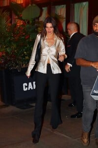 kendall-jenner-and-bad-bunny-night-out-in-new-york-09-13-2023-1.jpg