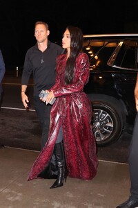 kim-kardashian-arrives-at-ritz-carlton-hotel-at-new-york-fashion-week-09-11-2023-5.jpg