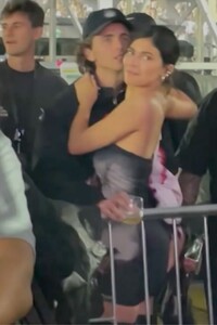 kylie-jenner-and-timothee-chalamet-at-beyonce-s-birthday-concert-at-sofi-stadium-09-05-2023-0.jpg