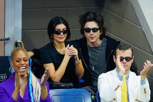 kylie-jenner-kand-timothee-chalamet-at-men-s-singles-final-at-2023-us-open-in-new-york-09-10-2023-1.jpg