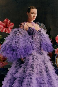 lili-reinhart-for-rodarte-2024-ready-to-wear-september-2023-0.jpg