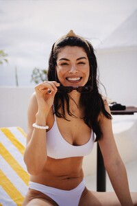 luanna-bianco.thumb.jpg.2f7b5aedc4ecbf6636c421a07ce02f5e.jpg