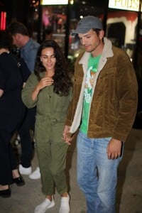 mila-kunis-and-ashton-kutcher-on-a-date-night-at-largo-in-los-angeles-09-27-2023-0.jpg