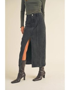 miou-muse-black-washed-long-front-slit-skirt (2).jpg