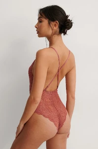 nakd_v-neck_lace_bodysuit-1013-000222-0039_02k-1.thumb.webp.7e28b2cdad21bf504477a52f4fdcb202.webp