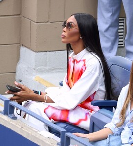 naomi-campbell-at-us-open-in-new-york-09-04-2023-2.jpg