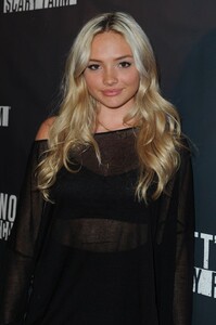 natalie-alyn-lind-at-knott-s-scary-farm-black-carpet-in-buena-park-10-01-2015_1.thumb.jpg.944cf9bab48fecc0ebf61e5ca06fa278.jpg